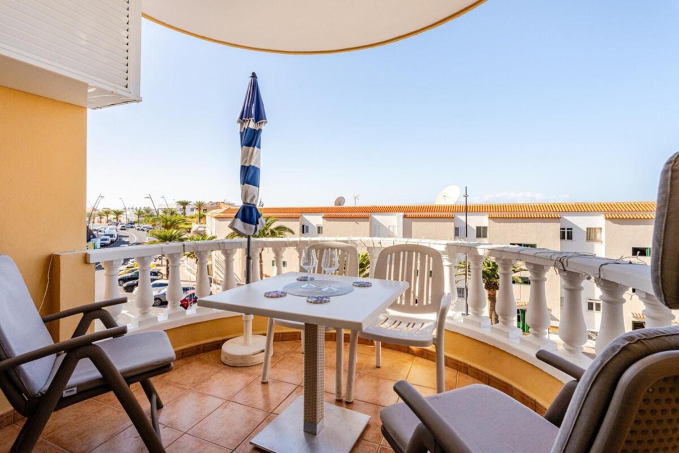 Apartment Playa La Arena Puerto de Santiago  Ngoại thất bức ảnh